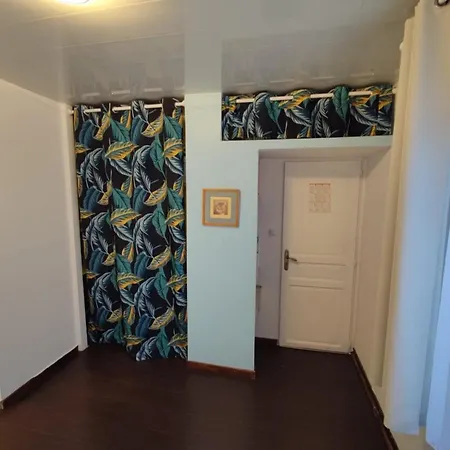 La Dourmide Bed & Breakfast