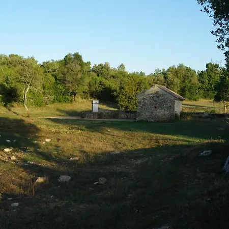 La Dourmide Bed & Breakfast *